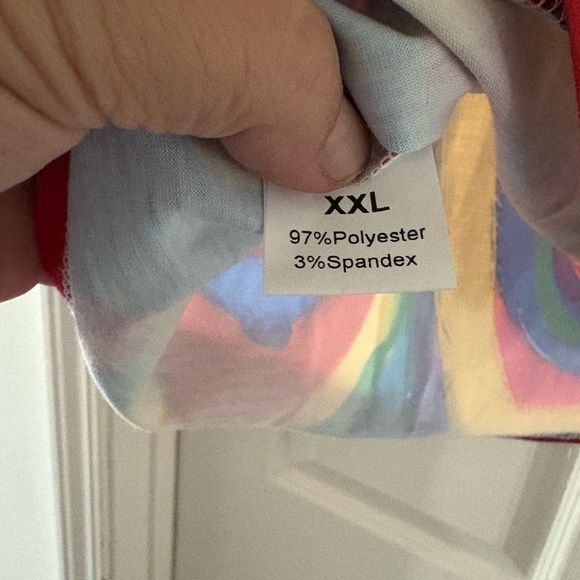 Colorful Abstract Patterned Top - Picture 7 of 8